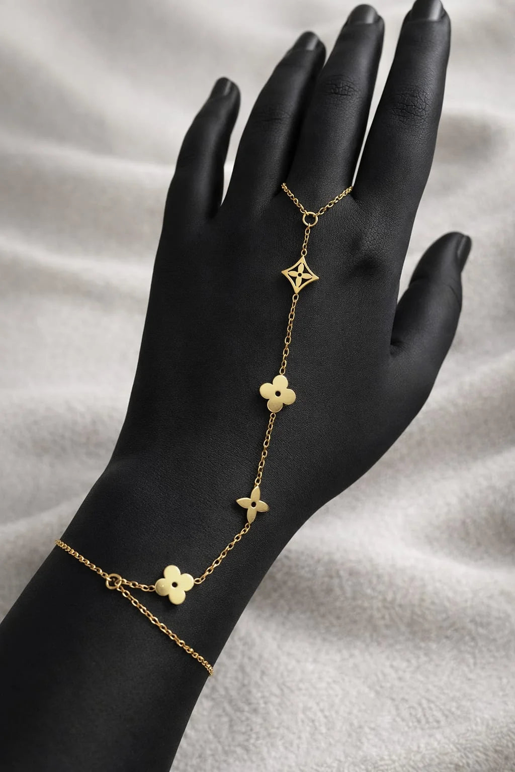 Luxury Gold Floral Hand Chain Bracelet (Ring-To-Wrist Bracelet)