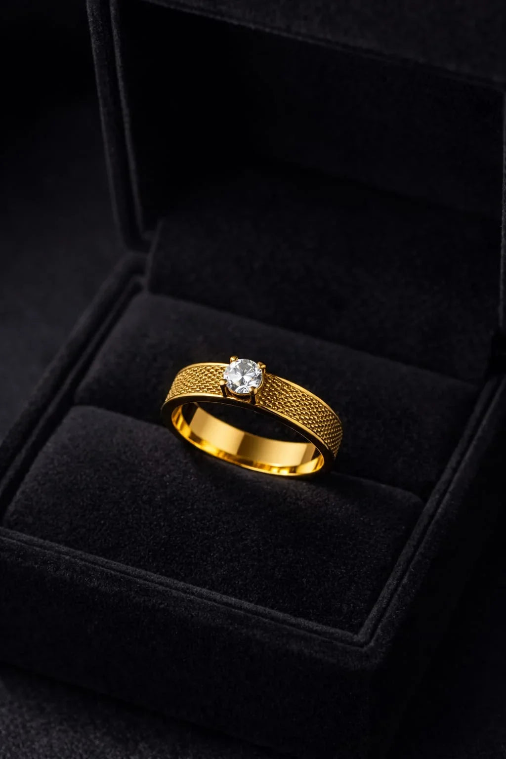 Golden Halo Diamond Ring