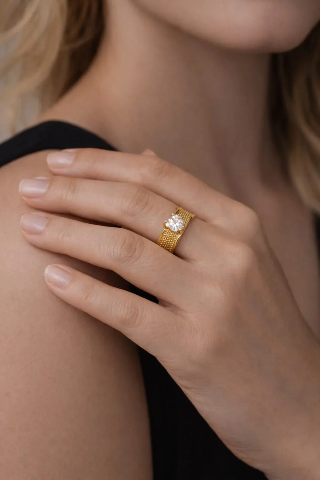Golden Halo Diamond Ring